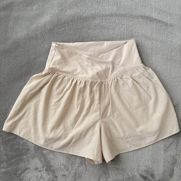 Women’s Manifest Athletic Shorts - Picture 1 of 5